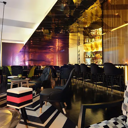 Adelphi Hotel-3
